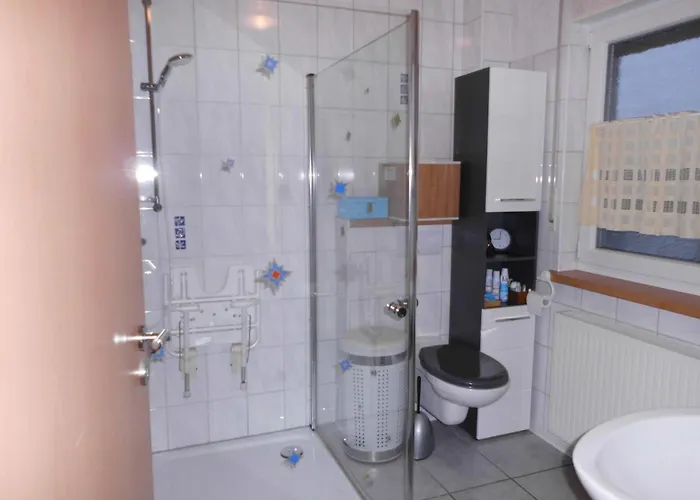 Διαμέρισμα Schoene Aussicht Diemelsee